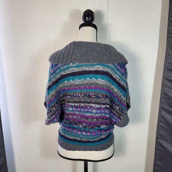 LINQ LOS ANGELES Gray Teal Purple Striped Wool Angora Knit Cropped Sweater Sz S - Picture 3 of 4